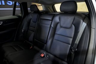 Volvo V60 2.0 B4 D AWD Cross Country Pro AUTO