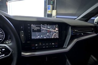 Volkswagen Touareg   Prem Eleg 3.0 V6 TDI 210kW Tip 4M