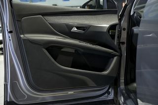 Peugeot 3008   1.5 BlueHDi 96kW 130CV SS Allure