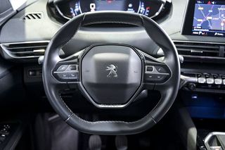 Peugeot 3008   1.5 BlueHDi 96kW 130CV SS Allure