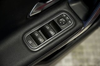 Mercedes Clase A MERCEDES-BENZ  A 180 d