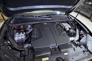 Volkswagen Touareg Prem Eleg 3.0 V6 TDI 210kW Tip 4M