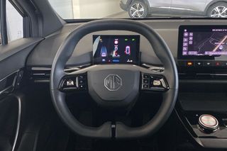 MG MG4  4 64kWh Luxury