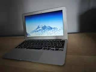 Apple MacBook Air A1370 11" Plata