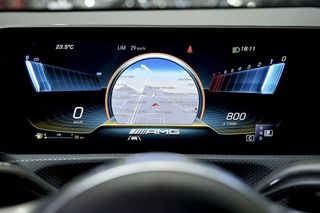Mercedes CLA MERCEDES-BENZ   MercedesAMG 35 4MATIC Shooting Bra