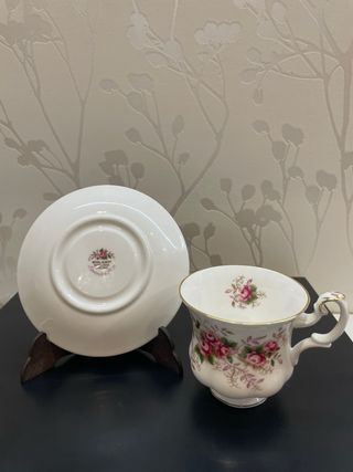 Taza de té Royal Albert Lavander Rose