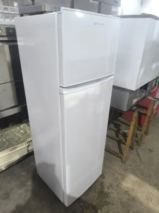 Frigorífico combi como nuevo