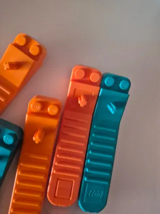 Saca piezas LEGO (Separador de ladrillos)