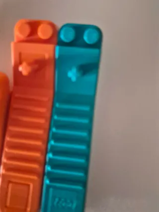 Saca piezas LEGO (Separador de ladrillos)