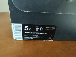 Jordan Eclipse Chukka 37.5 Negro/Rojo