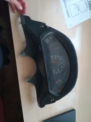 Cuenta km Kymco Scooter Negro