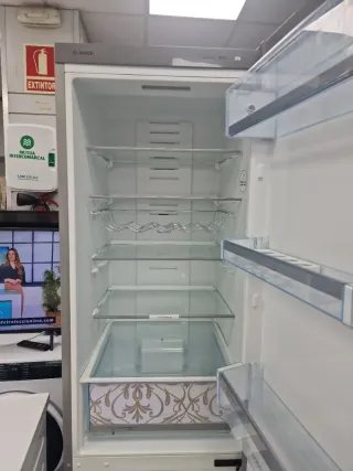 Oferta: Frigorífico Bosch y Lavadora AEG