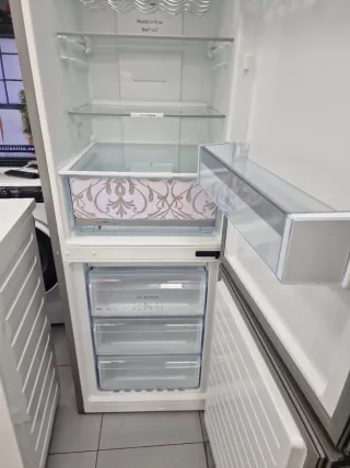 Oferta: Frigorífico Bosch y Lavadora AEG