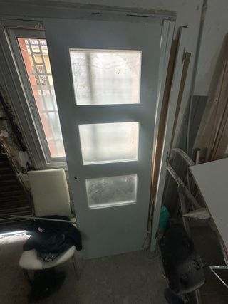 Puerta interior con 3 cristales