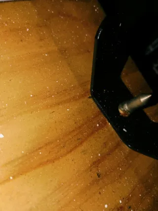 Jamonera de madera y metal