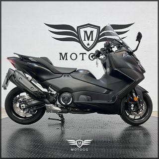 YAMAHA TMAX 560 - 2024, 4.630KM y GARANTÍA OFICIAL