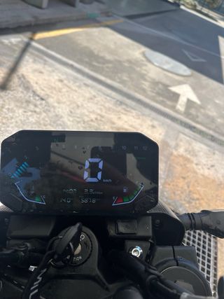 Moto Voge 125R 2024 Negra