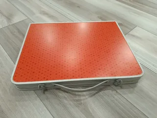 Mini mesa plegable naranja y gris