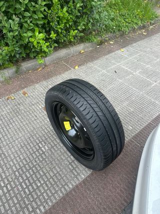 Neumático Michelin 195/55 R16 87V NUEVO (sin uso)