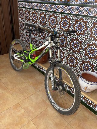 Bicicleta da Mountain Bike Specialized Demo 8