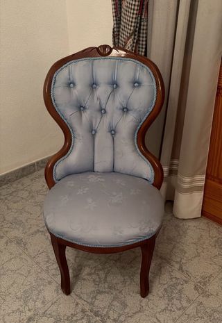 Sillón estilo María Antonieta azul