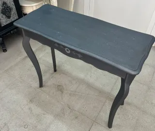 Recibidor antiguo restaurado estilo francés