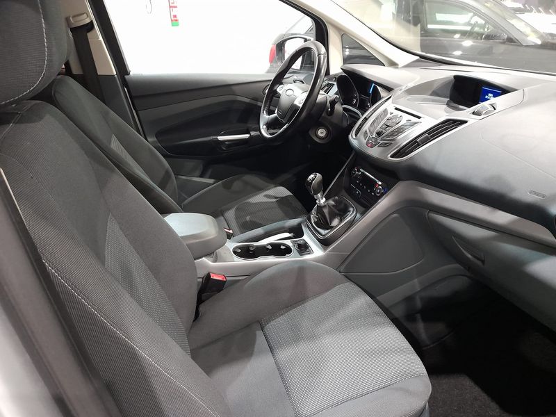 Ford C-Max 1.6 TDCi Trend 2013, foto 8