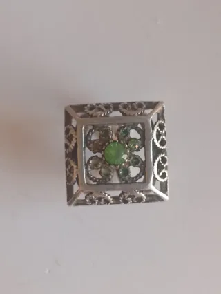 Anillo plata con piedra verde