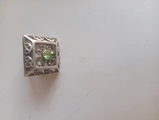Anillo plata con piedra verde