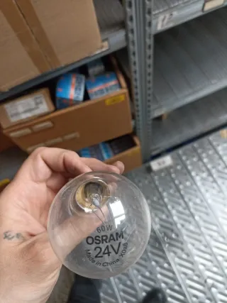Lampadine OSRAM 60W 24V E27