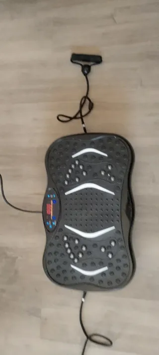 Plataforma vibratoria negra