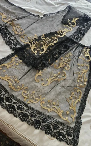 Diversos artículos de fallera