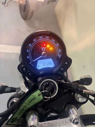 Triumph Speed Twin 900 (2023)