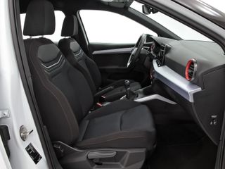 SEAT Arona 2024