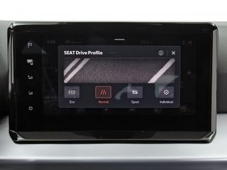 SEAT Arona 2024
