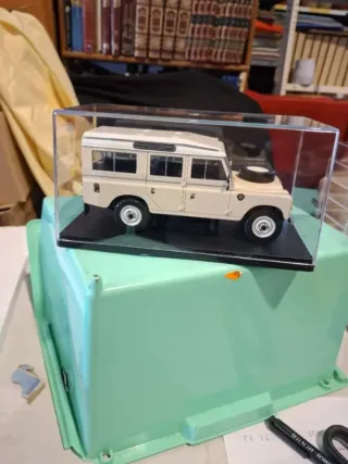 Land Rover Series III 109 - 1980