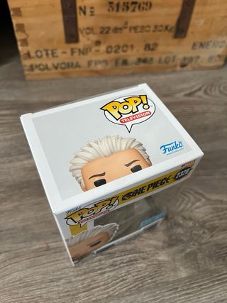 Funko Pop One Piece Smoker 2328 Netflix