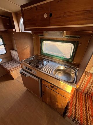 Caravana Vintage con papeles Chateau Touring 390