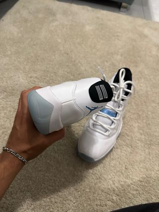 Jordan 11 Blue Legend