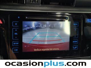 Toyota Auris 120T Active 85 kW (116 CV)