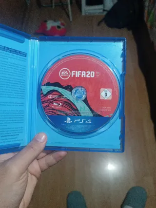 PlayStation 4 Fat 500 GB en buen estado