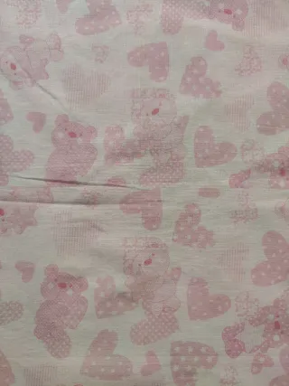 Telas infantiles con ositos y corazones