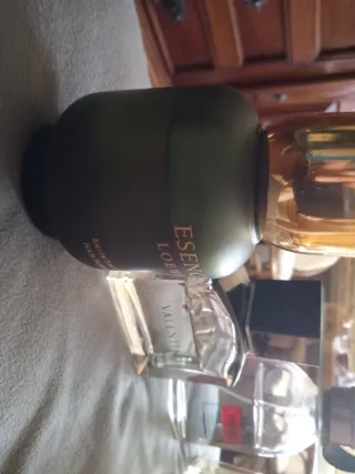 4 EAU toilette hombre tommy Loewe,valentino,Hugo b