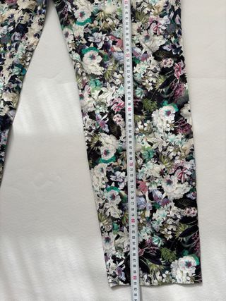 Pantalón Zara Estampado Floral Vintage