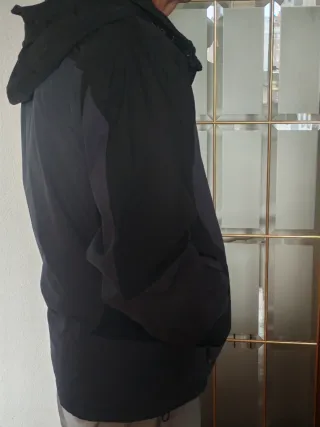 Parka Ternua Negra y Gris