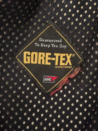 Parka Ternua Negra y Gris