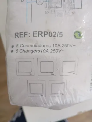 Lote Interruptor conmutador Solera blanco