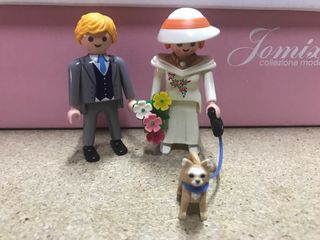 Playmobil Novios con Perro y Flores