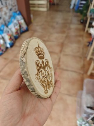 Medalla de madera personalizada