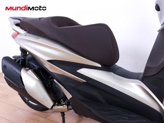 PIAGGIO BEVERLY 400 HPE